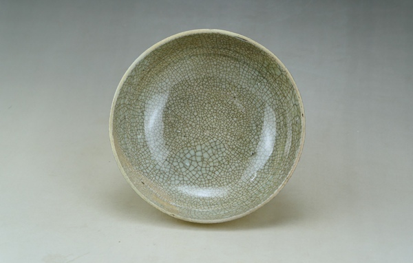 古玩陶瓷元末明初.哥釉高足碗拍賣，當前價格37元