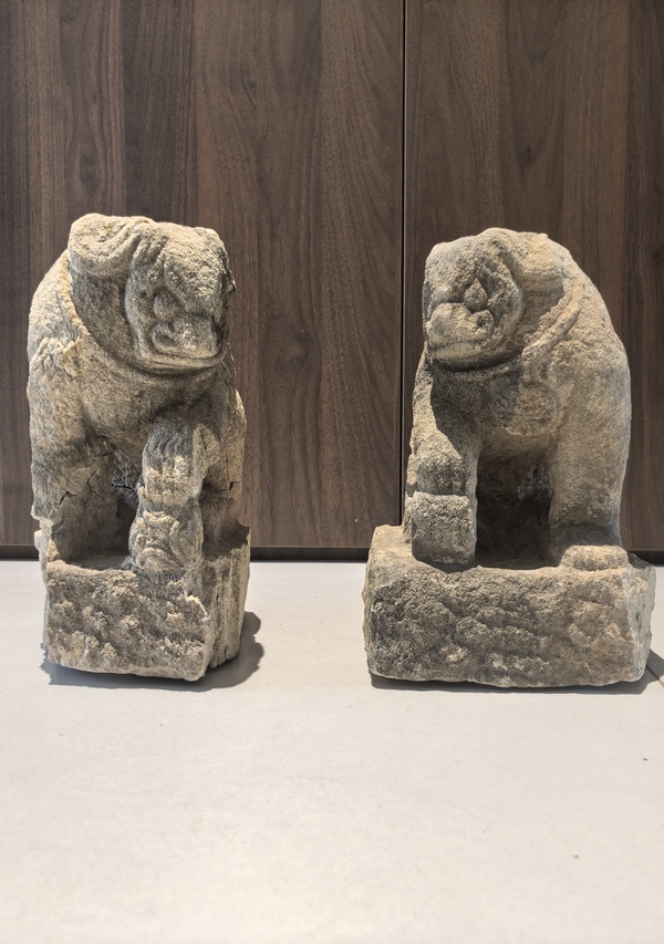 古玩雜項(xiàng)宋元石獅一對(duì)拍賣，當(dāng)前價(jià)格8888元