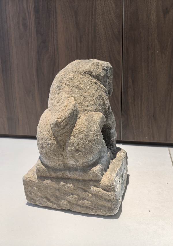 古玩雜項(xiàng)宋元石獅一對(duì)拍賣，當(dāng)前價(jià)格8888元