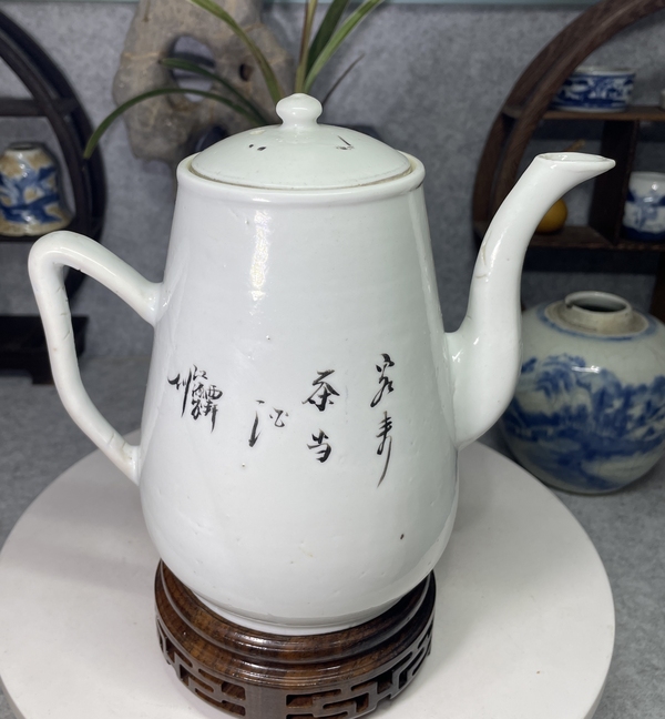 古玩陶瓷民國-淺絳彩山水人物紋茶壺拍賣，當前價格1369元