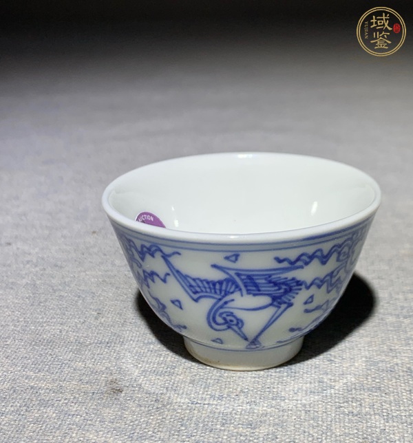 古玩陶瓷日本江戶青花云鶴紋茶杯真品鑒賞圖