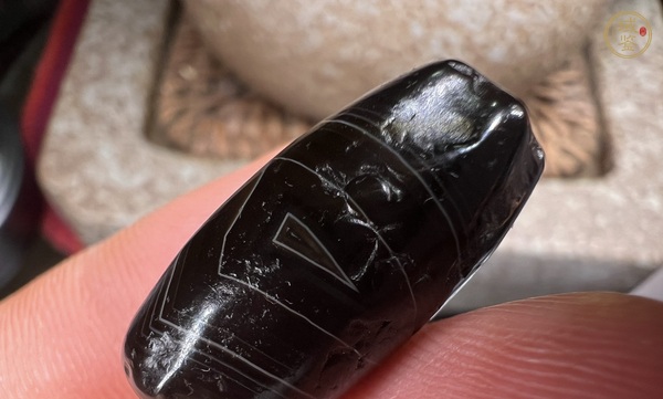 古玩天然纏絲瑪瑙珠真品鑒賞圖