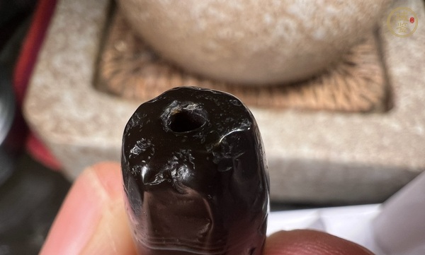 古玩玉器天然纏絲瑪瑙珠真品鑒賞圖