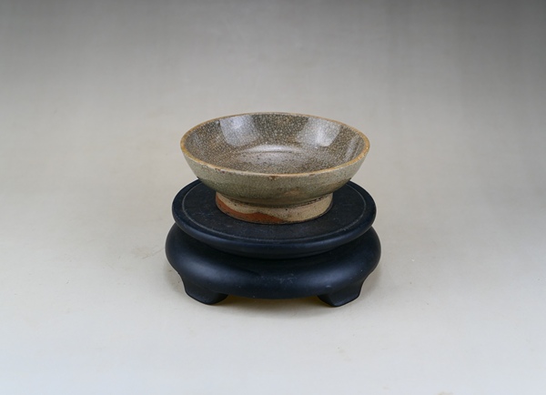 古玩陶瓷元末明初.哥釉水洗（文房雅器）拍賣，當前價格37元