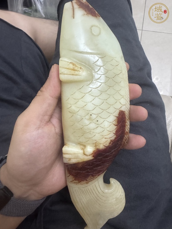 古玩陶瓷岫巖玉鱖魚擺件真品鑒賞圖