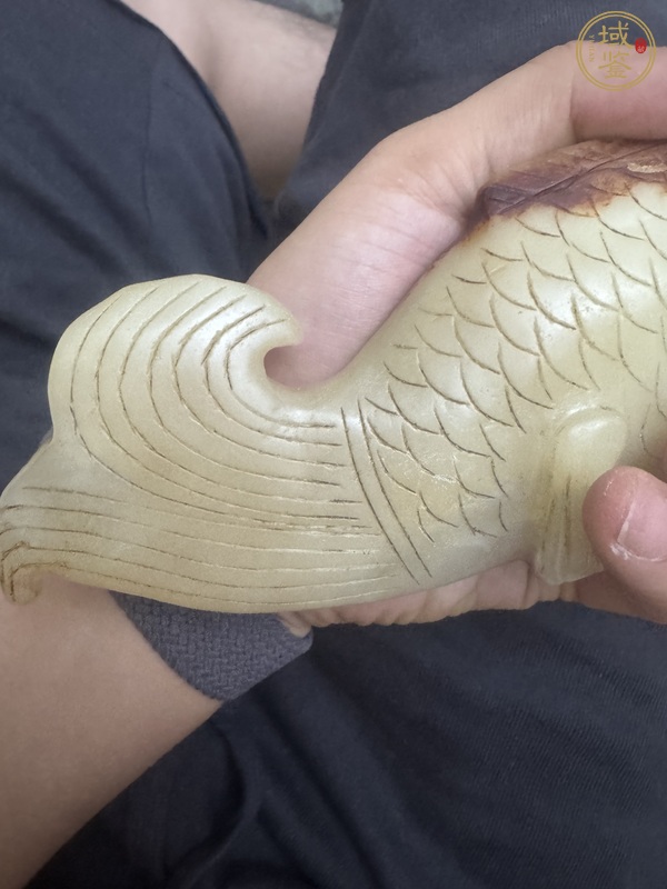 古玩陶瓷岫巖玉鱖魚擺件真品鑒賞圖