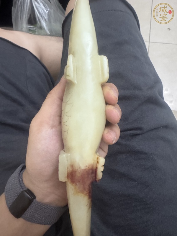 古玩陶瓷岫巖玉鱖魚擺件真品鑒賞圖