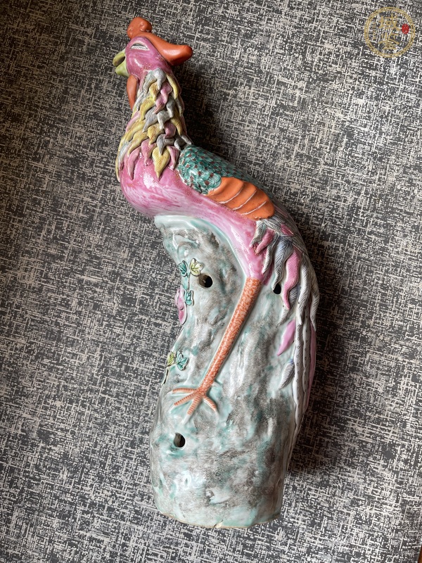 古玩陶瓷粉彩鳳凰塑像真品鑒賞圖