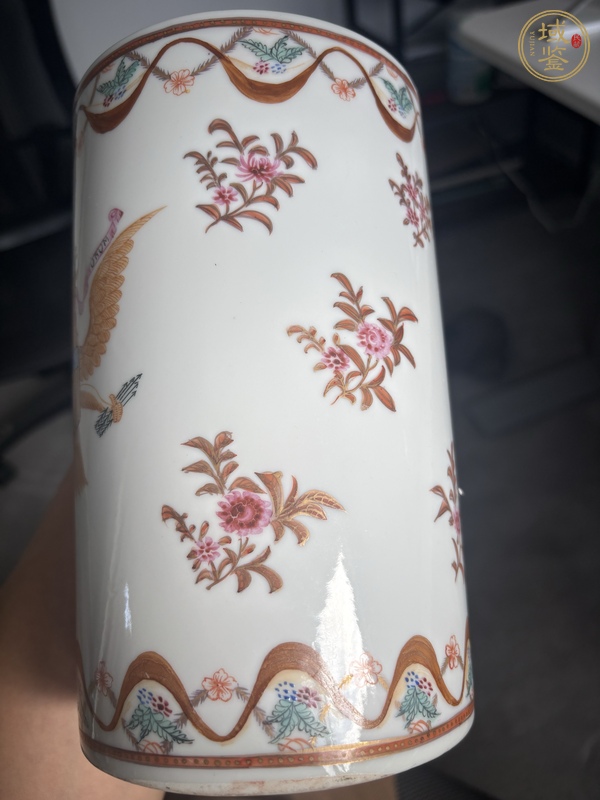 古玩陶瓷徽章瓷筆筒真品鑒賞圖