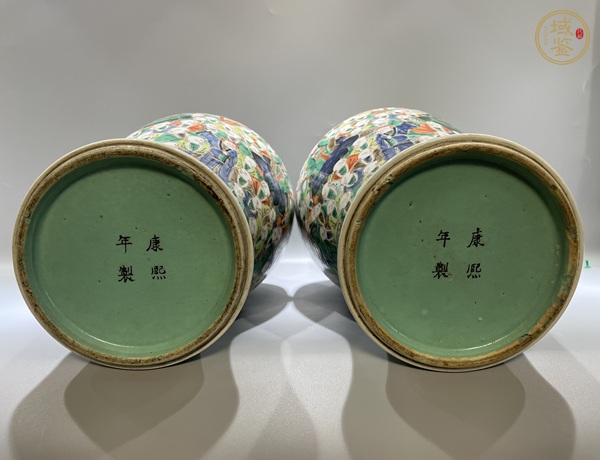 古玩陶瓷清晚期 極品粉彩一百零八羅漢圖觀音瓶一對真品鑒賞圖