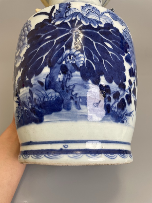 古玩陶瓷清乾隆 青花四季花卉紋雙耳盤口瓶拍賣，當前價格980元