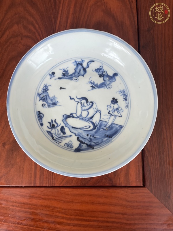 古玩陶瓷人物紋青花盤真品鑒賞圖