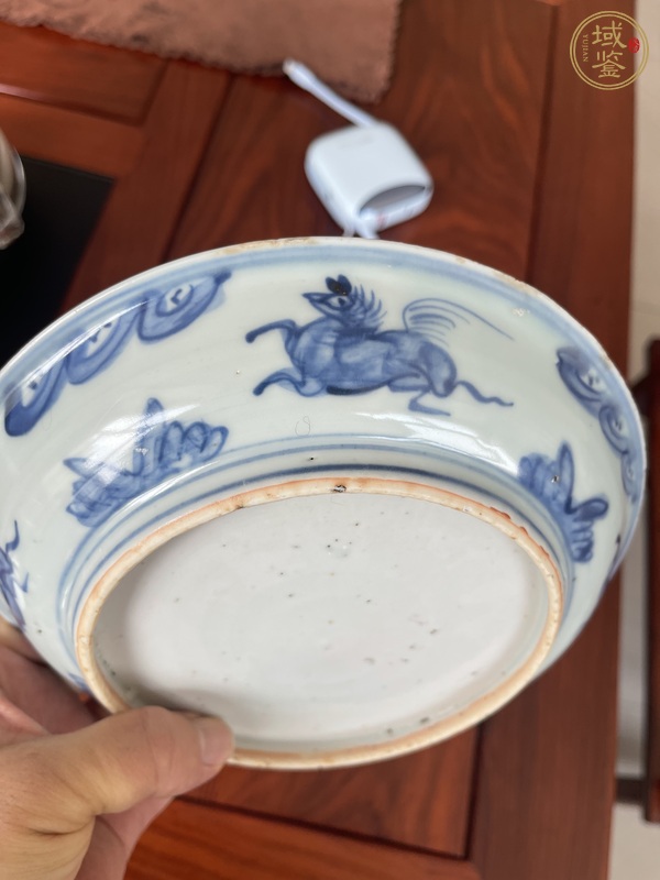 古玩陶瓷人物紋青花盤真品鑒賞圖