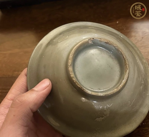 古玩陶瓷龍泉青瓷菊瓣洗真品鑒賞圖