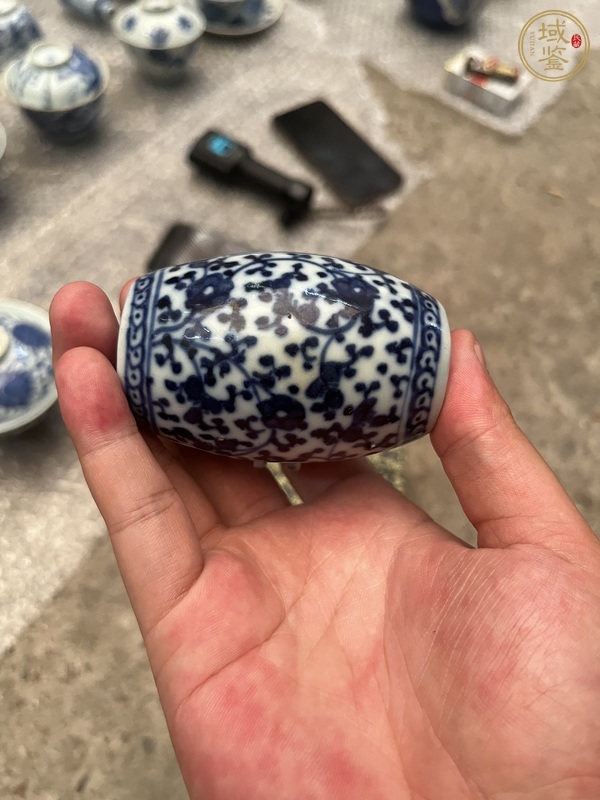 古玩陶瓷青花鳥食罐真品鑒賞圖