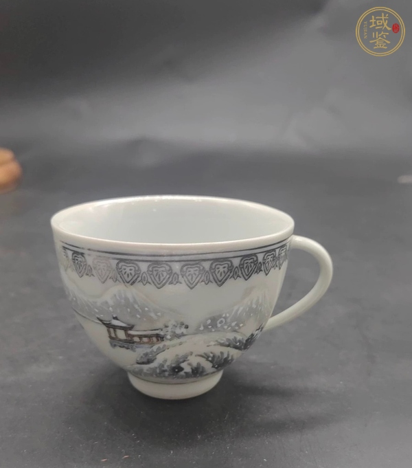 古玩陶瓷雪景山水紋馬杯真品鑒賞圖
