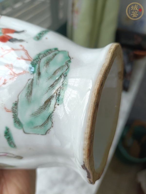 古玩陶瓷清末民初粉彩刀馬旦紋海棠瓶真品鑒賞圖