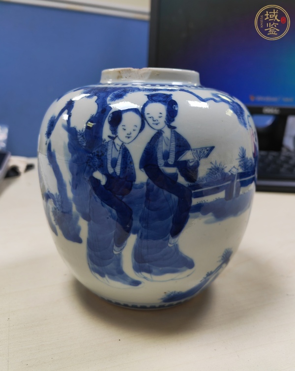 古玩仕女嬰戲紋青花罐真品鑒賞圖
