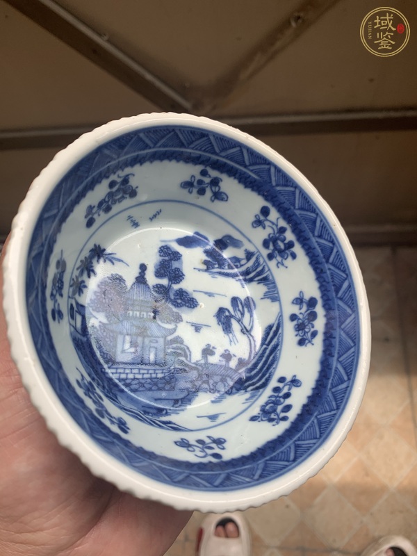 古玩陶瓷青花山水碗真品鑒賞圖