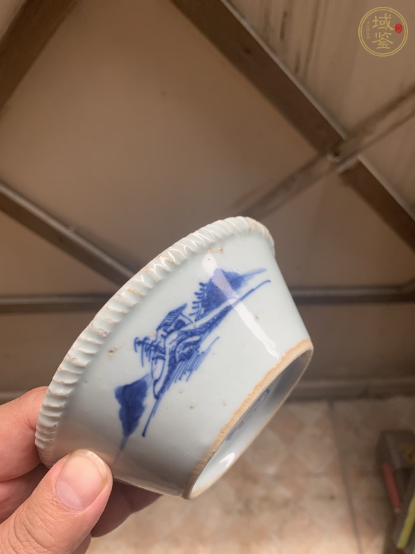 古玩陶瓷青花山水碗真品鑒賞圖
