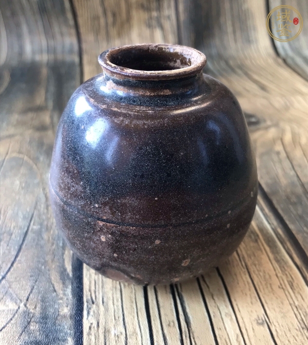 古玩陶瓷宋元洪塘窯褐釉茶入真品鑒賞圖