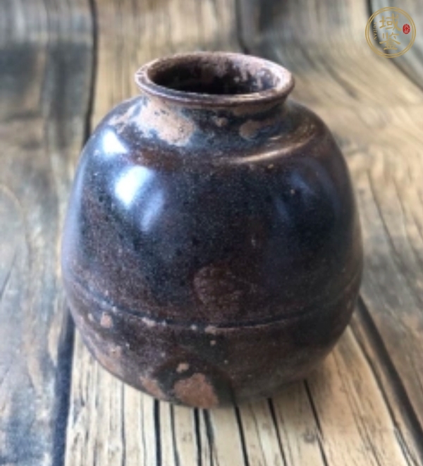 古玩陶瓷宋元洪塘窯褐釉茶入真品鑒賞圖