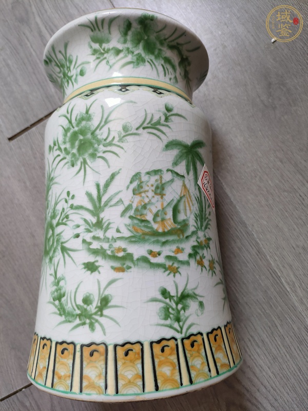 古玩陶瓷綠彩花卉紋瓷座真品鑒賞圖