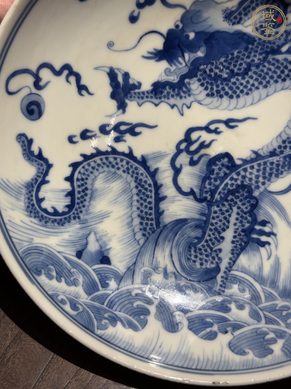 古玩陶瓷青花龍紋盤真品鑒賞圖