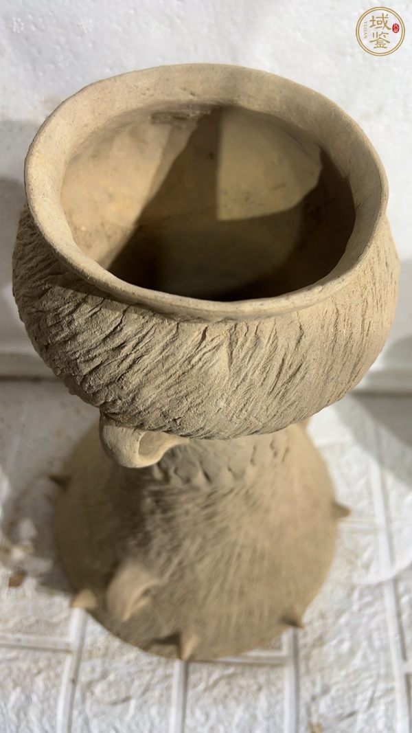 古玩陶瓷馬家窯陶鼓真品鑒賞圖