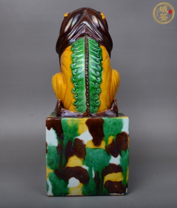 古玩陶瓷虎皮三彩獅子擺件真品鑒賞圖