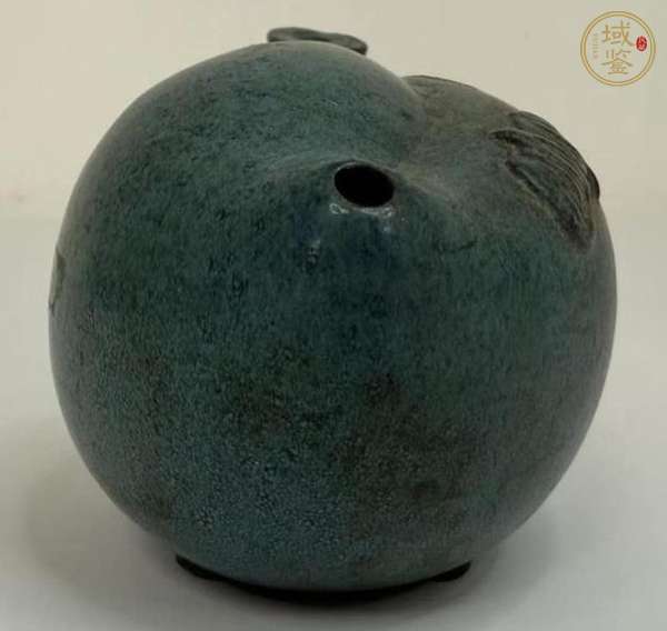 古玩陶瓷爐鈞釉桃型水滴真品鑒賞圖