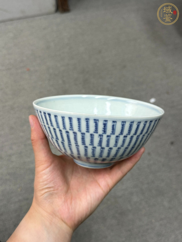 古玩陶瓷梵字紋青花碗真品鑒賞圖