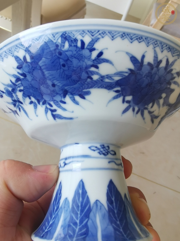古玩陶瓷清光緒青花花鳥紋高足盤真品鑒賞圖