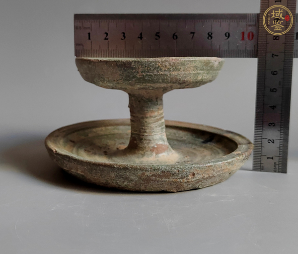 古玩陶瓷綠釉油燈真品鑒賞圖