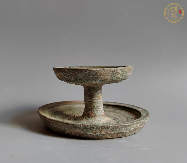 古玩陶瓷綠釉油燈真品鑒賞圖