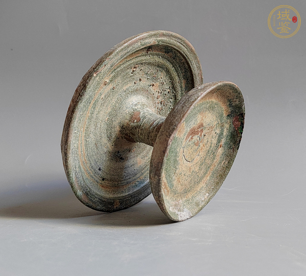 古玩陶瓷綠釉油燈真品鑒賞圖