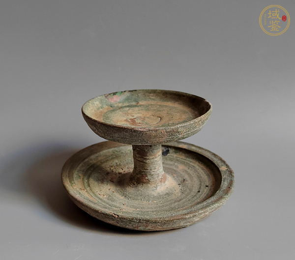 古玩陶瓷綠釉油燈真品鑒賞圖