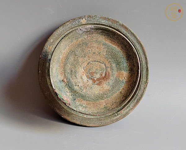 古玩陶瓷綠釉油燈真品鑒賞圖