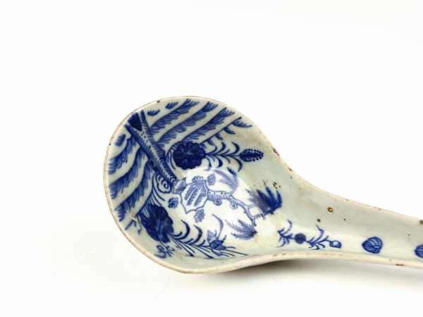 古玩陶瓷清中晚·青花松石如意獸頭大勺拍賣,當(dāng)前價格0元