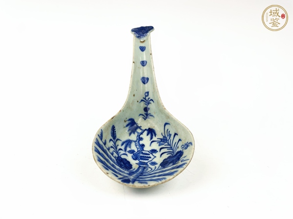 古玩陶瓷清中期·青花松石紋如意獸頭大勺真品鑒賞圖
