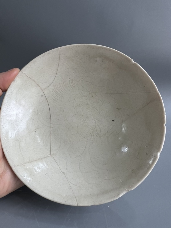 古玩陶瓷南定刻魚化龍葵口碗拍賣,當前價格0元
