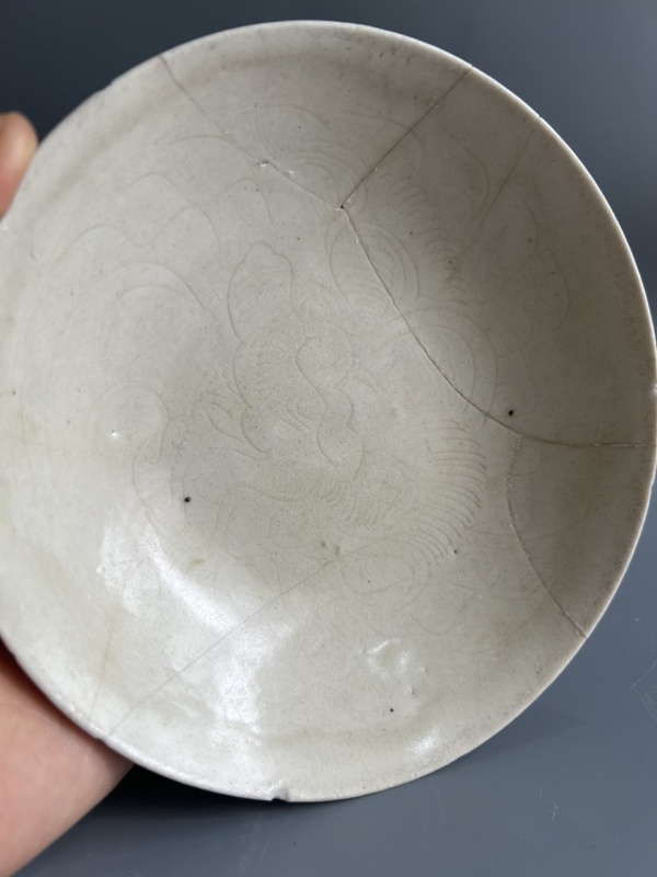 古玩陶瓷南定刻魚化龍葵口碗拍賣,當前價格0元