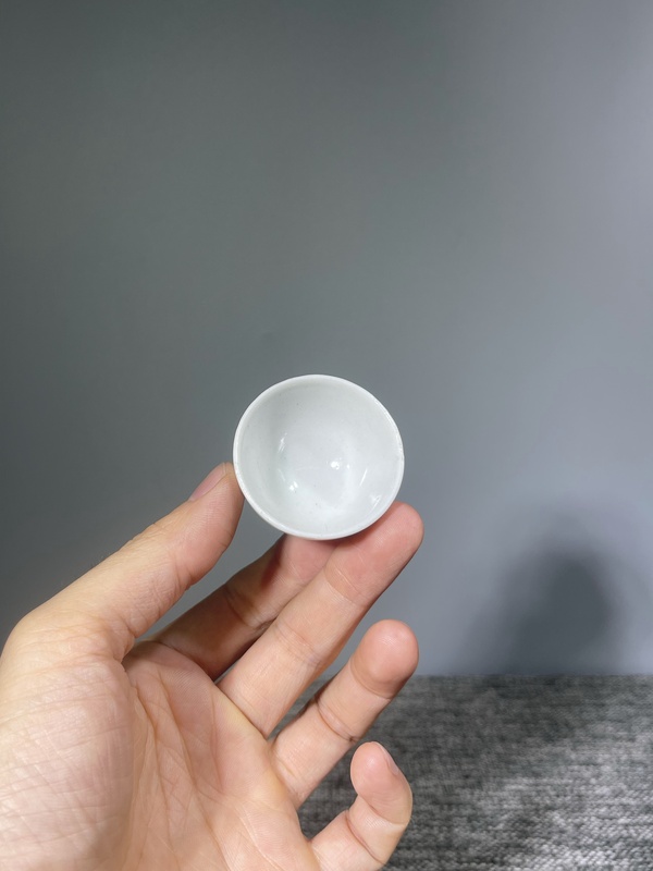 古玩陶瓷民國.福字花卉茶杯拍賣,當前價格0元