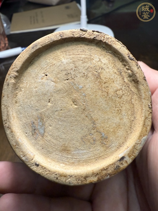 古玩陶瓷青花花卉紋蓋罐真品鑒賞圖