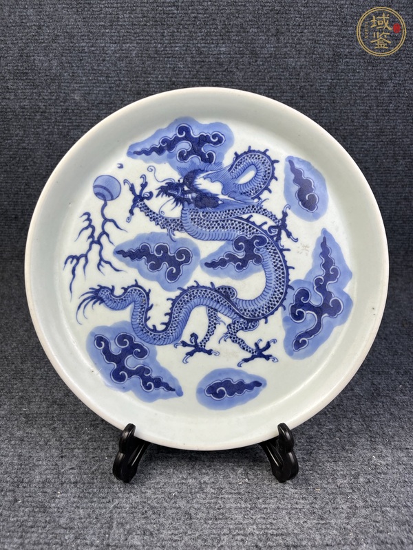 古玩陶瓷雍正青花火珠龍紋折腰盤真品鑒賞圖