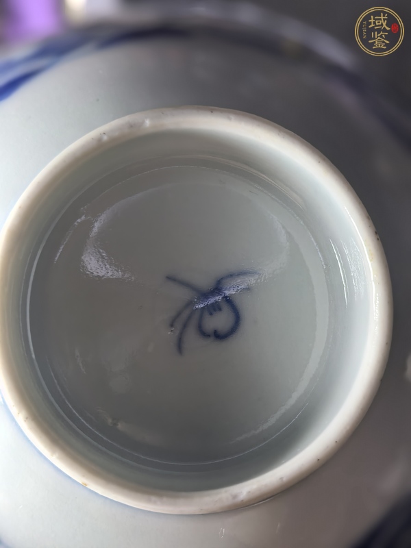 古玩陶瓷清晚·青花蓮池紋碗 真品鑒賞圖