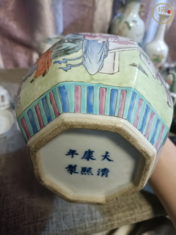 古玩陶瓷粉彩人物故事紋八方罐真品鑒賞圖