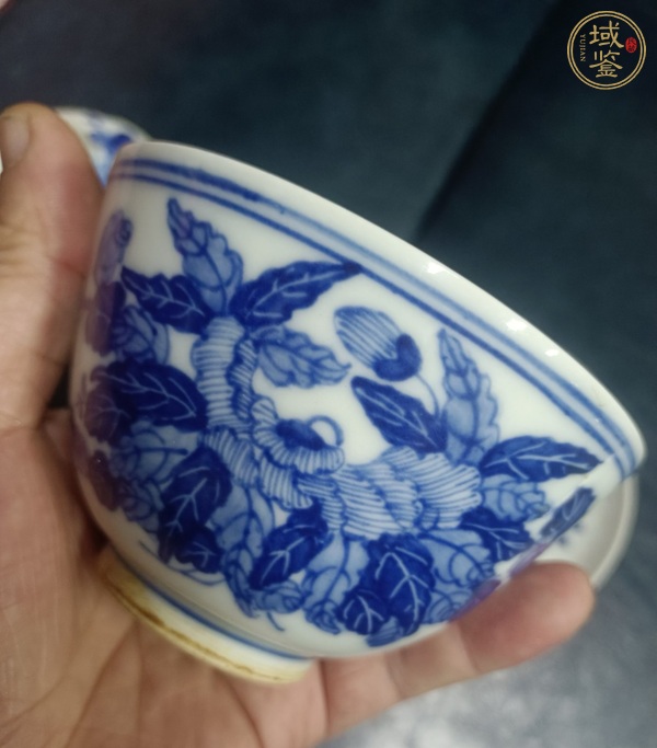 古玩陶瓷青花蓋碗真品鑒賞圖