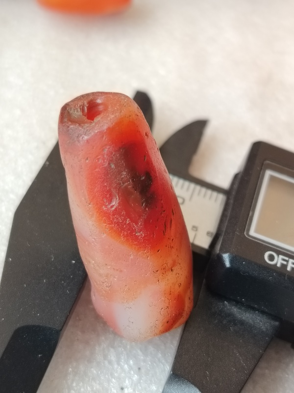 古玩玉器天然紅瑪瑙多棱珠吊墜拍賣，當前價格66元