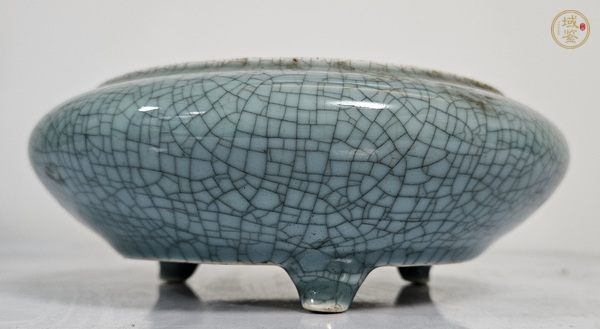 古玩陶瓷哥釉三足洗真品鑒賞圖
